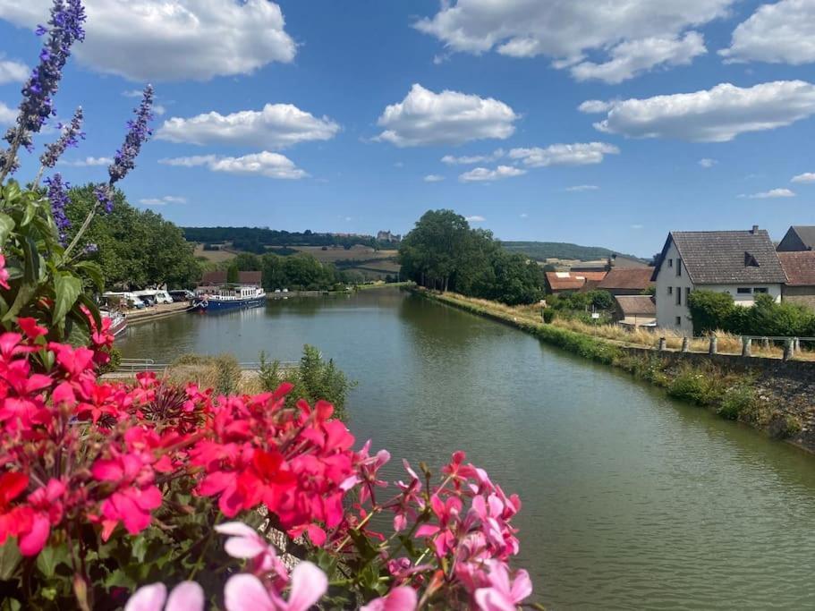Le Relais Apartment Vandenesse-en-Auxois Bagian luar foto
